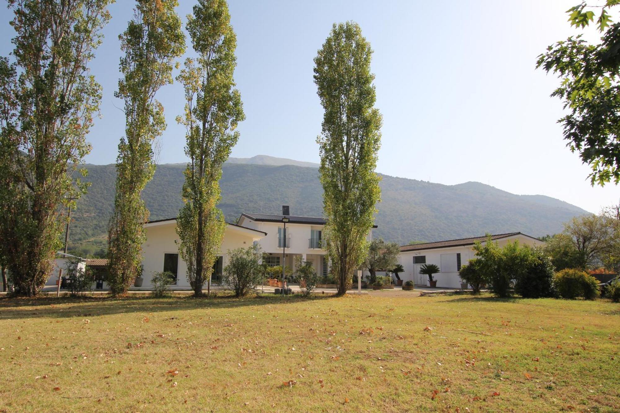 Villa Capodacqua Castrocielo Luaran gambar