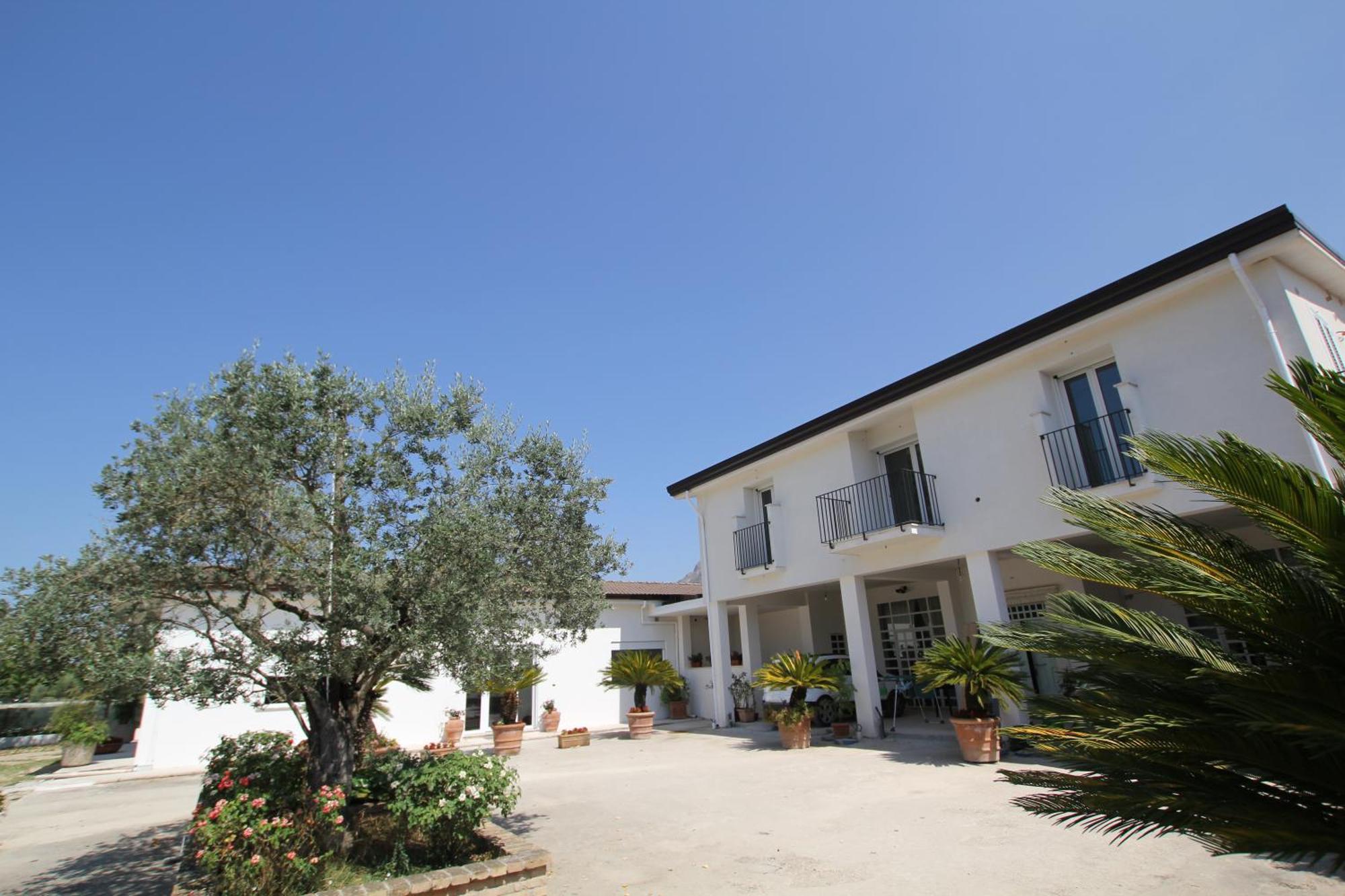 Villa Capodacqua Castrocielo Luaran gambar